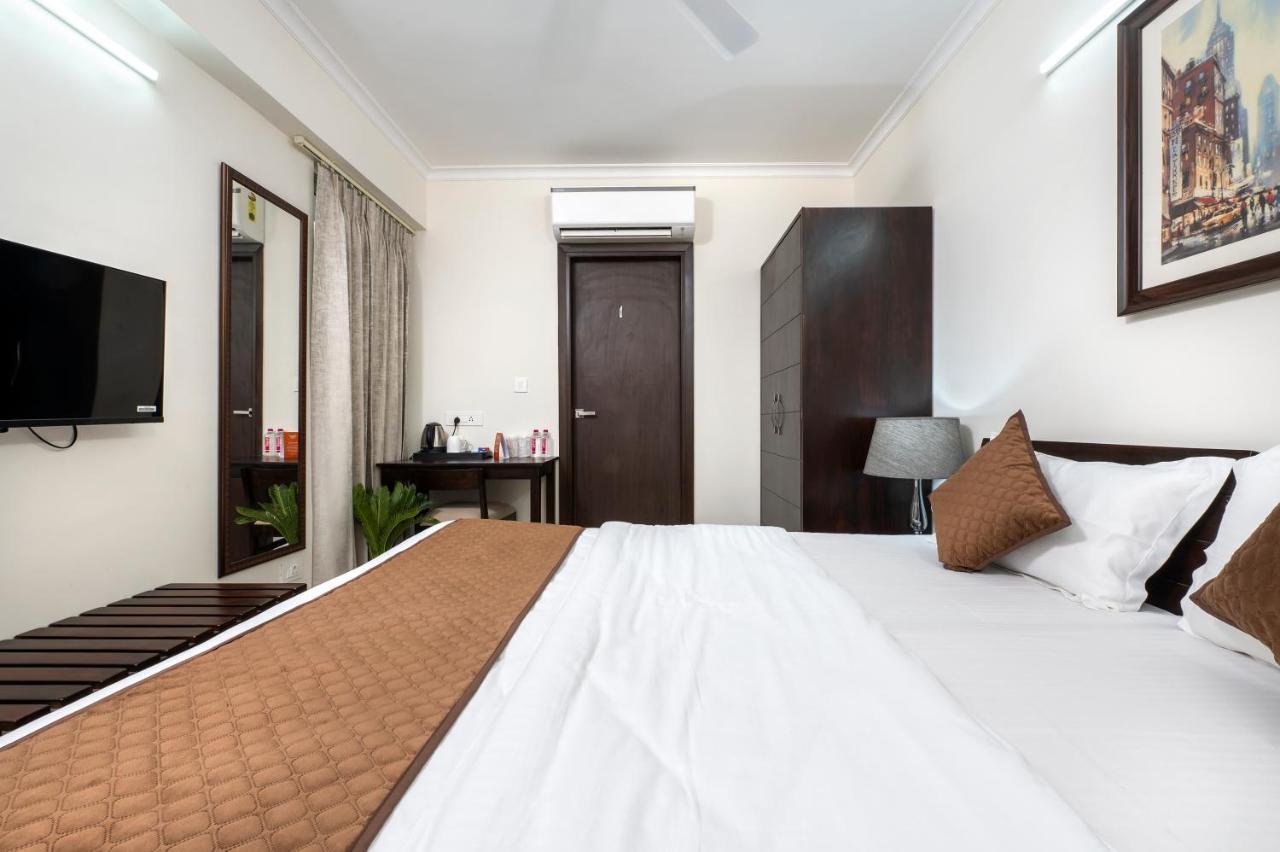 Palm Stay - Studios & Rooms Dzsaipur Kültér fotó