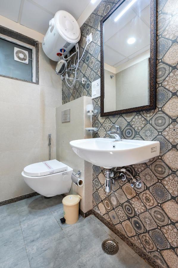 Palm Stay - Studios & Rooms Dzsaipur Kültér fotó